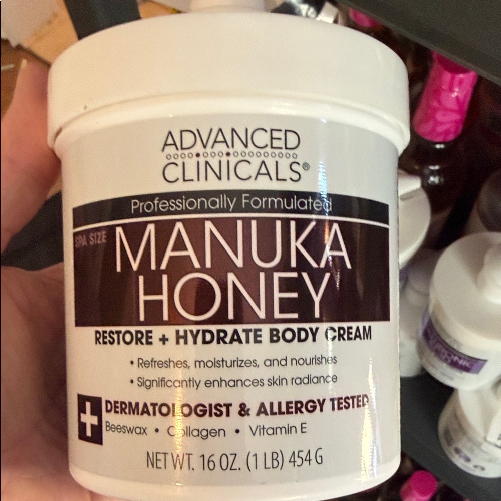 Advanced Clinicals Manuka Honey Restore + Hydrate Body Cream - White
